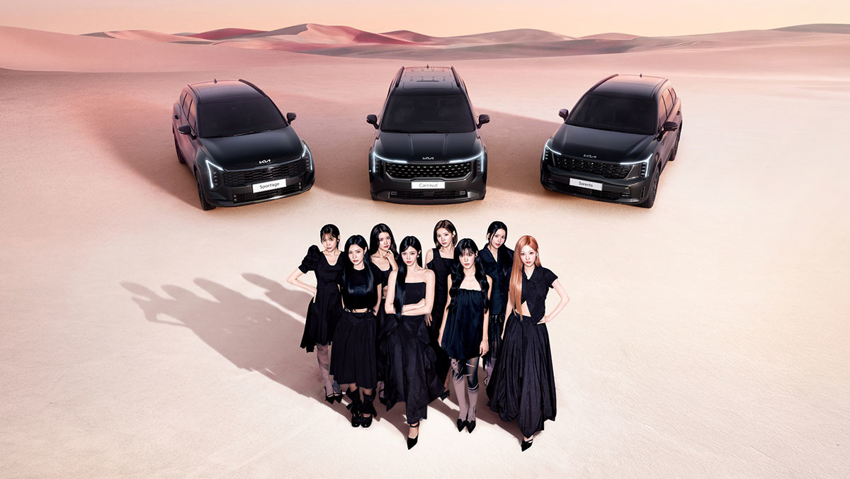 기아는 대표 RV 모델의 연식 변경과 함께 아이돌 걸그룹 하츠투하츠와 협업한다. / 기아