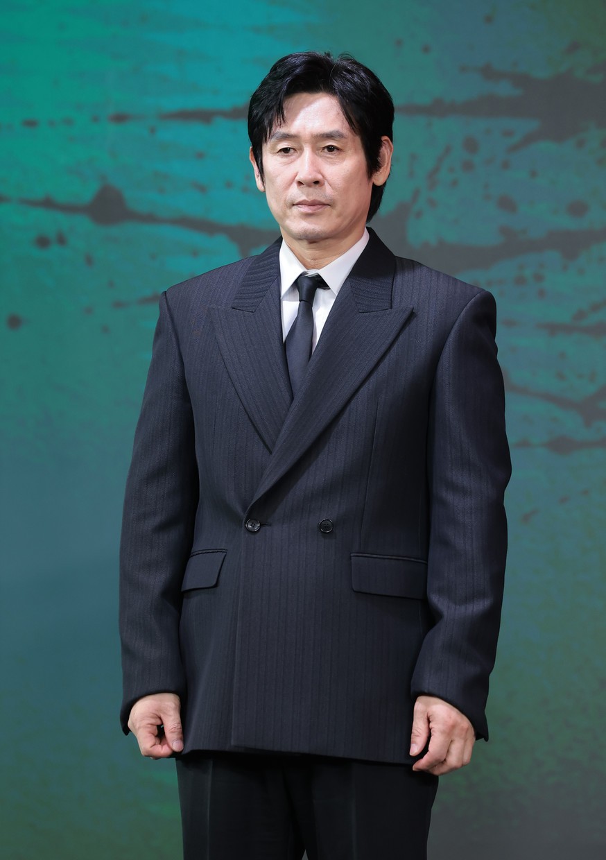 앞선 인물 소개와 맞물리는 세 갈래 서사 / “들쥐”의 설경구 (사진=뉴스1)