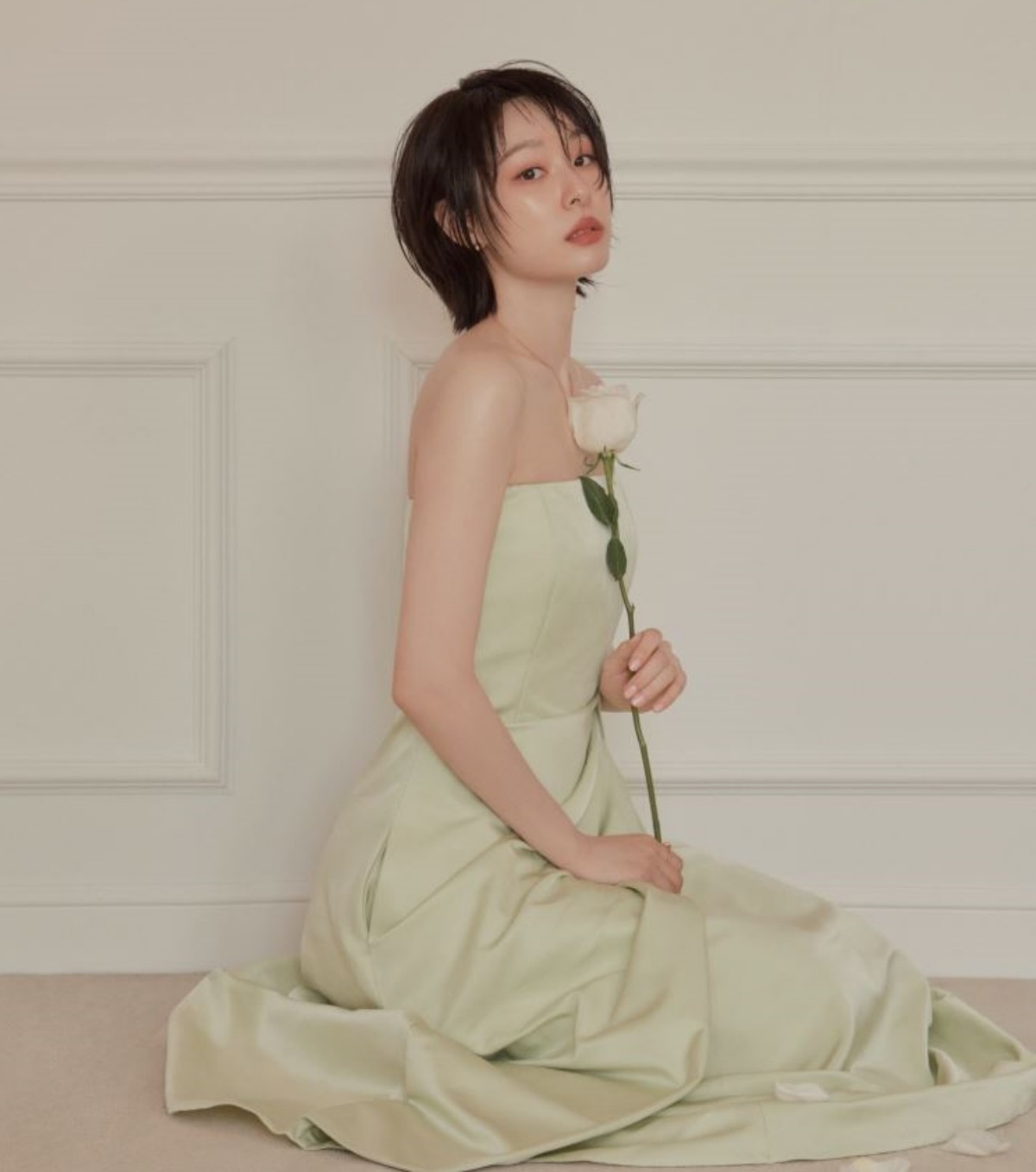 마리끌레르 코리아 SNS에 공개된 화보 속 김연아가 파격적인 숏컷 헤어스타일로 변신한 모습. 사진=마리끌레르 코리아 인스타그램 캡처