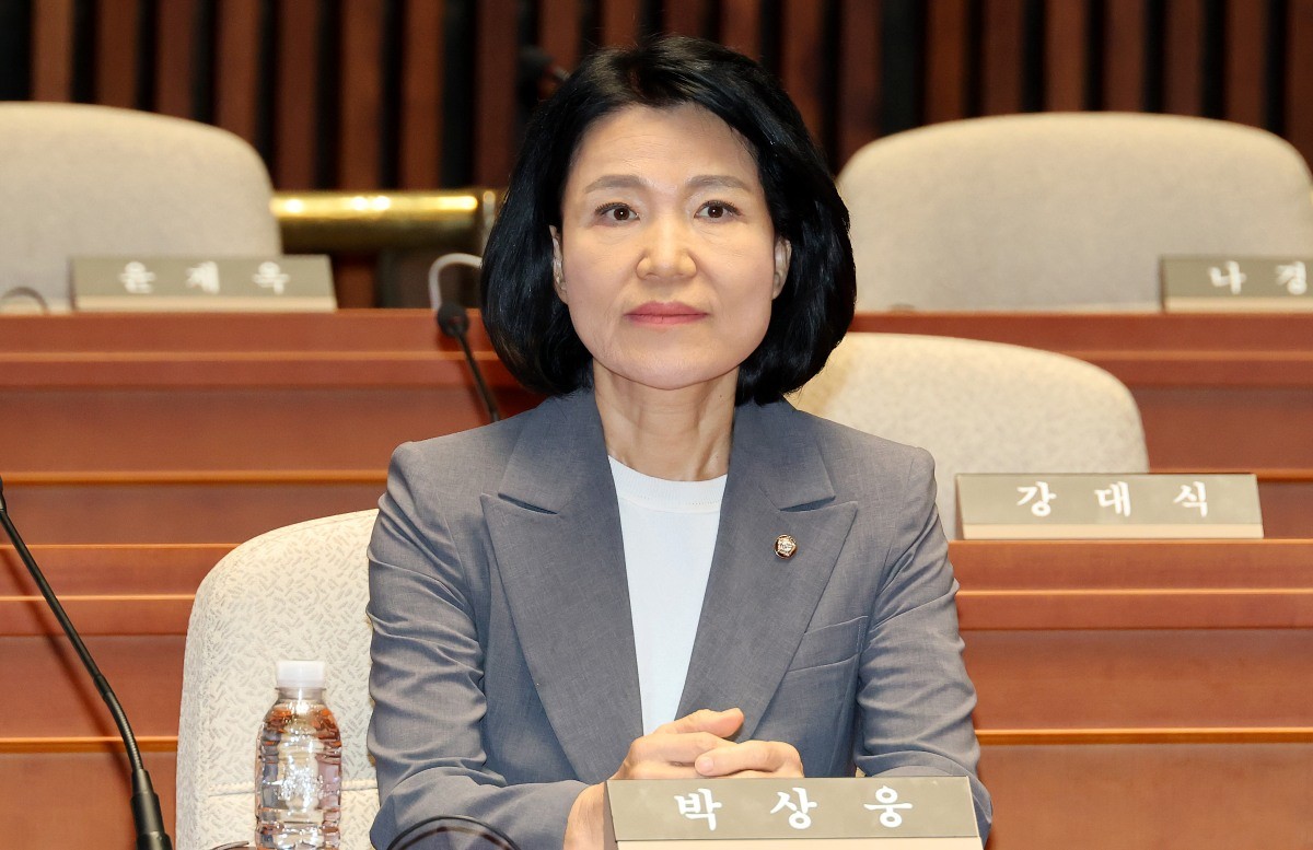 국민의힘 이진숙 의원이 26일 국회에서 열린 의원총회에 자리하고 있다. 2026.8.26 / 연합뉴스