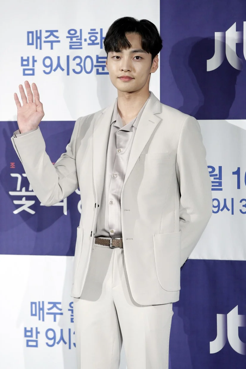 매파 3인방과 출연진 구성 / “꽃파당”의 김민재 (사진=뉴스1)