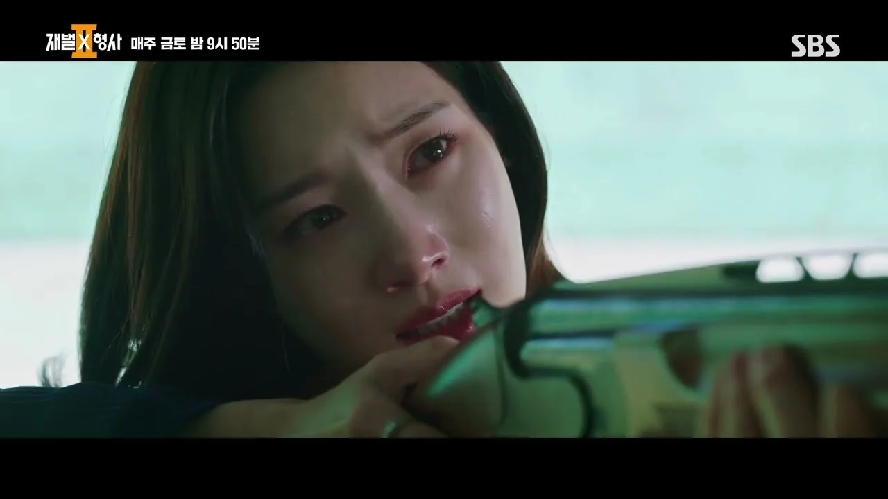 8회 선공개 속 부녀 대치…“아빠가 죽인 거야?” / 드라마 '재벌X형사2' 선공개 영상 화면 (영상=SBS Catch)