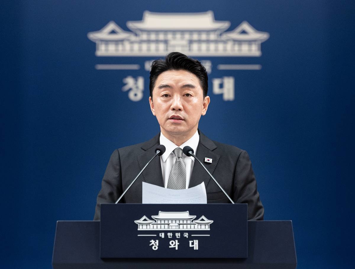 강훈식 비서실장이 전날 청와대에서 인사 관련 브리핑을 하고 있다 / 뉴스1