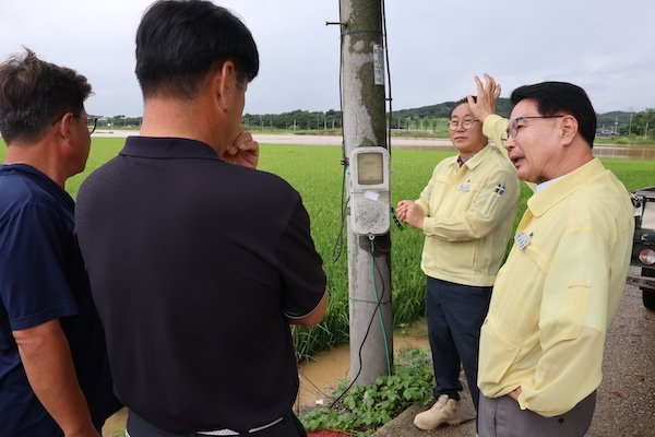 심덕섭 고창군수, 240㎜ 폭우속 현장찾아..“신속복구 및 주민 안정지원 총력”