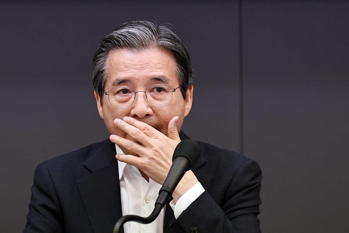 김용범 청와대 정책실장이 사임했다. 지난해 6월 정부 출범 직후 임명된 뒤 약 1년 3개월 만이다. 강유정 청와대 수석대변인은 1일 오전 춘추관 브리핑을 통해 '김 정책실장이 전날(31일) 사의를 표명했다'며 '이에 이재명 대통령은 오늘 1일 사표를 수리했다'고 밝혔다. 김 정책실장은 단일 종목 레버리지 상장지수펀드(ETF) 논란 등으로 국민의힘 등 야당으로부터 사퇴 요구를 받아왔다. 사진은 지난 6월 24일 서울 중구 한국프레스센터에서 열린 관훈클럽 초청 토론회에 모습 / 뉴스1