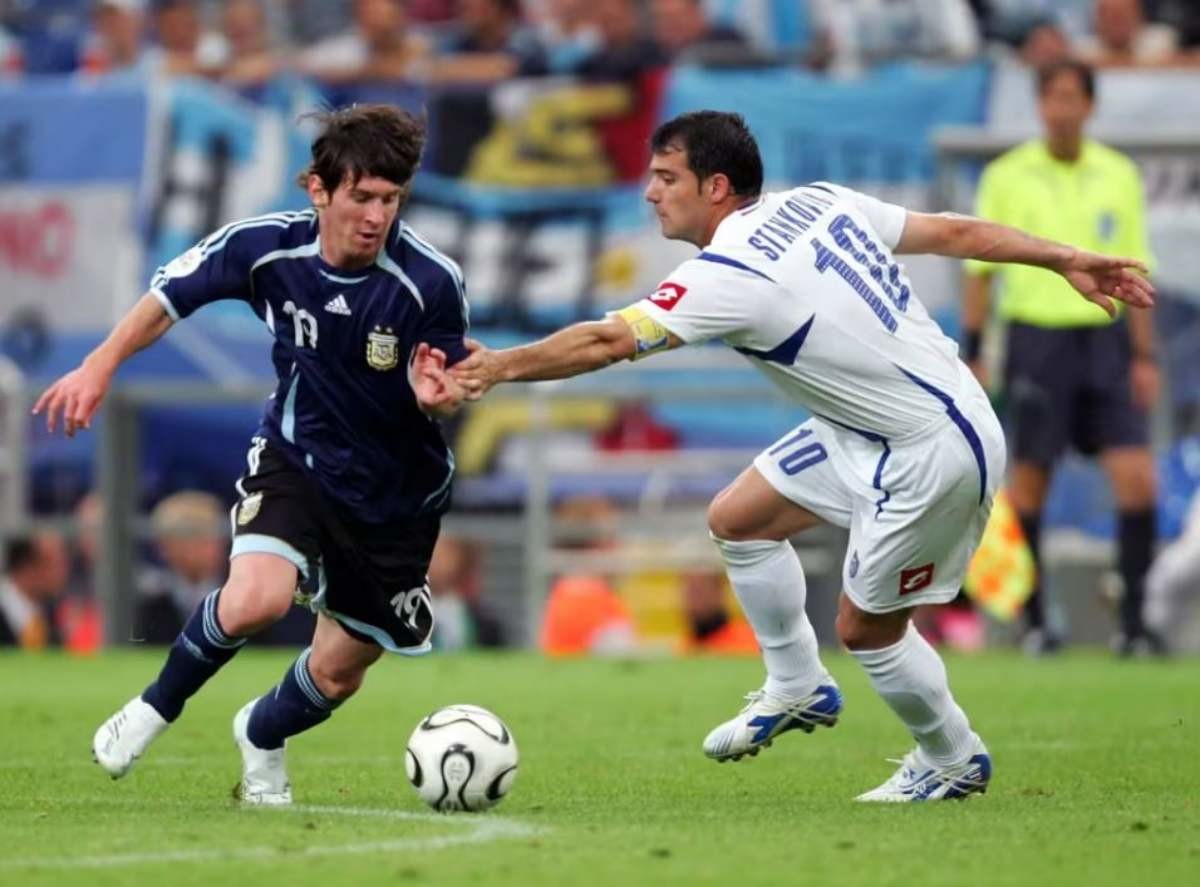 메시의 데뷔전 순간 / FIFA 공식 홈페이지
