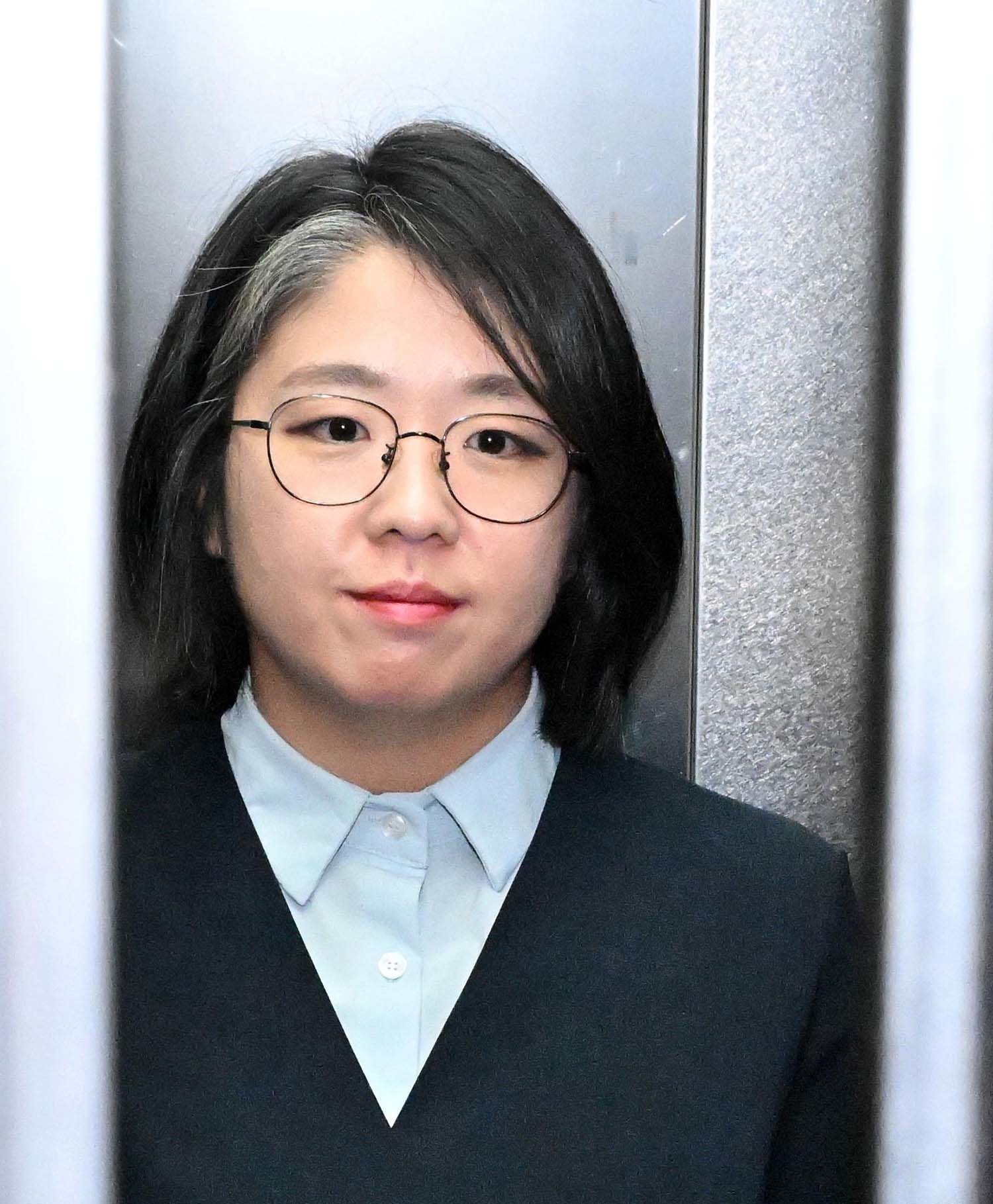 용혜인 성평등가족부 장관 후보자가 2일 오전 서울 서대문구 한국청소년활동진흥원에 마련된 인사청문회 준비사무실로 첫 출근하고 있다. / 뉴스1