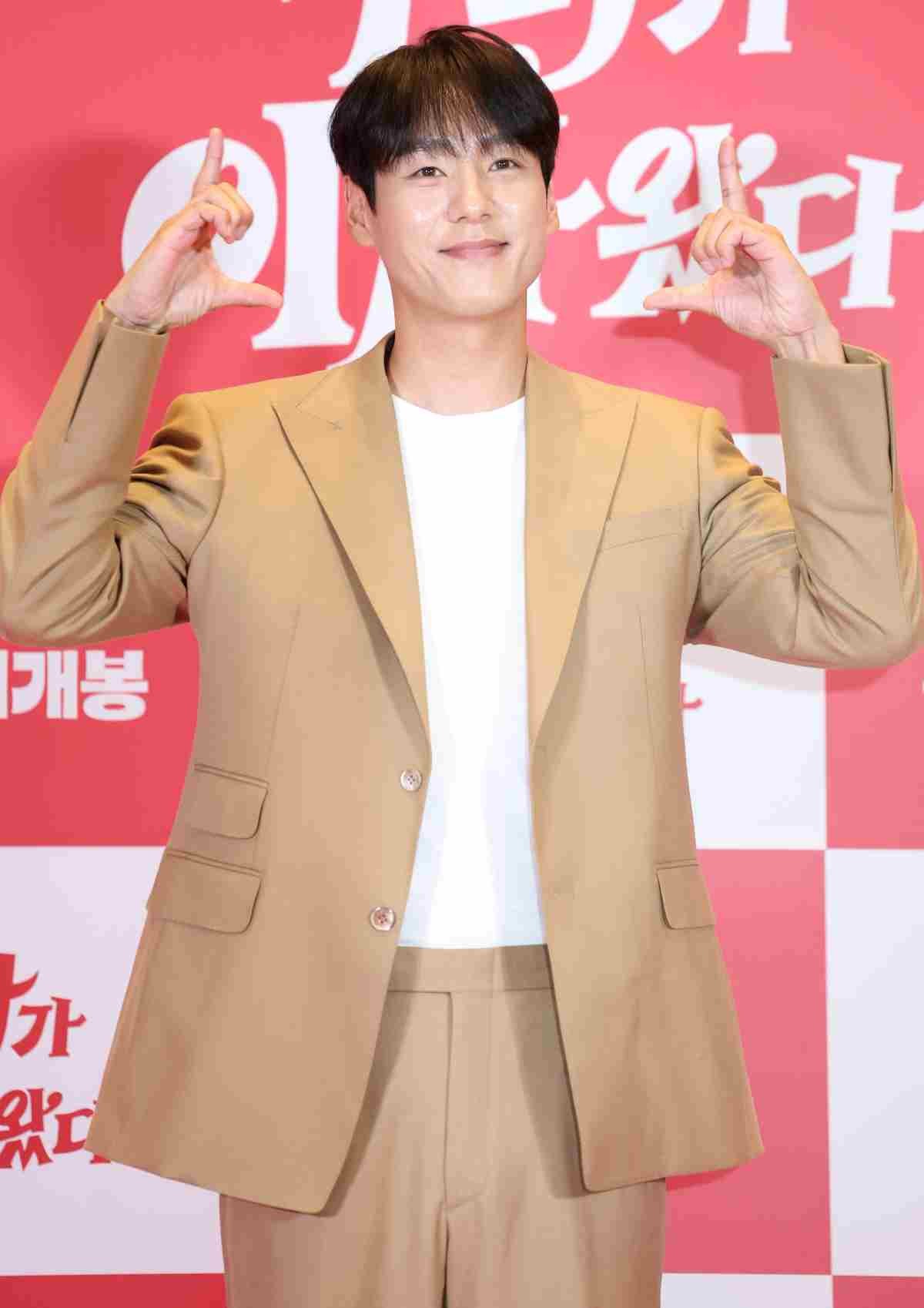 배우 곽시양이 지난해 서울 용산구 CGV용산아이파크몰에서 열린 영화 '악마가 이사왔다‘(감독 이상근) VIP시사회에 참석하고 있다. / 뉴스1