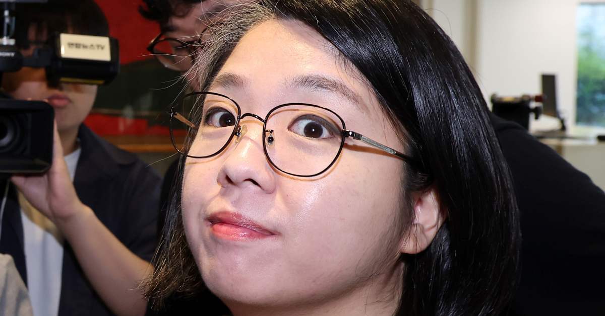 용혜인 남편 '정부 지원금' 꼼수 수령 의혹…육아휴직·대체인력 사유?