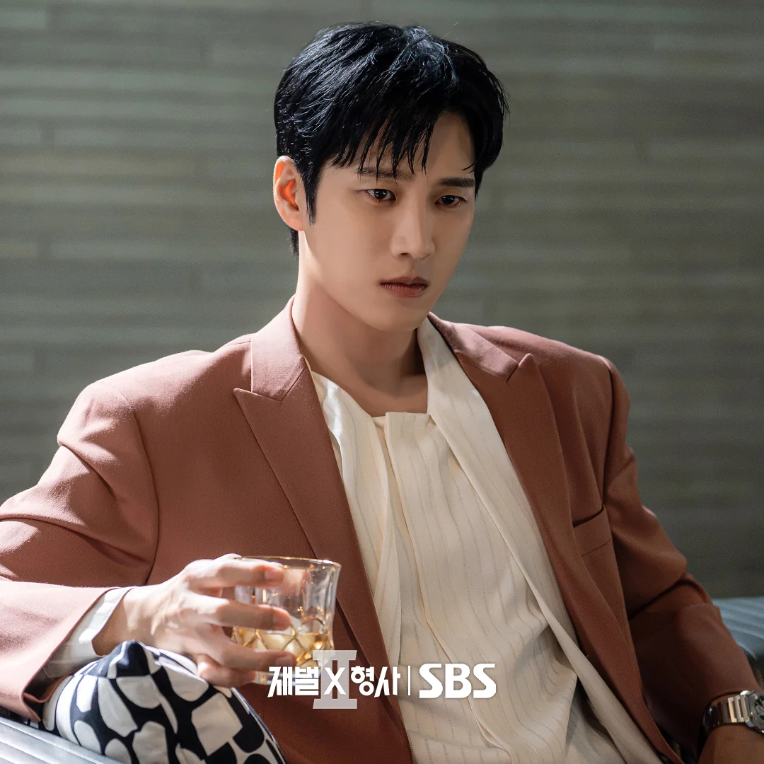 드라마 '재벌X형사' 공식 스틸 (사진=SBS)