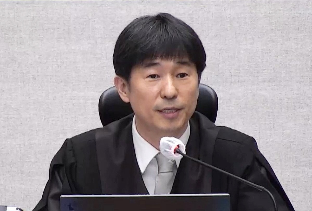 지귀연 부장판사, 409만 원 상당 '술 접대' 받은 혐의로 재판 넘겨졌다 