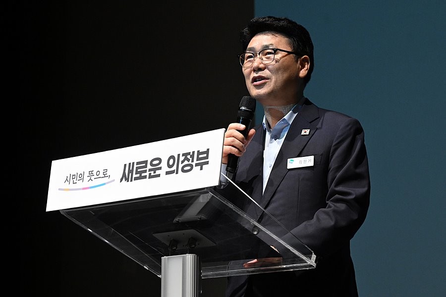 김원기 의정부시장이 9월 3일 (사)경기도여성단체협의회 의정부시지회의 ‘2026년 양성평등주간 기념행사’에서 인사말을 하고 있다