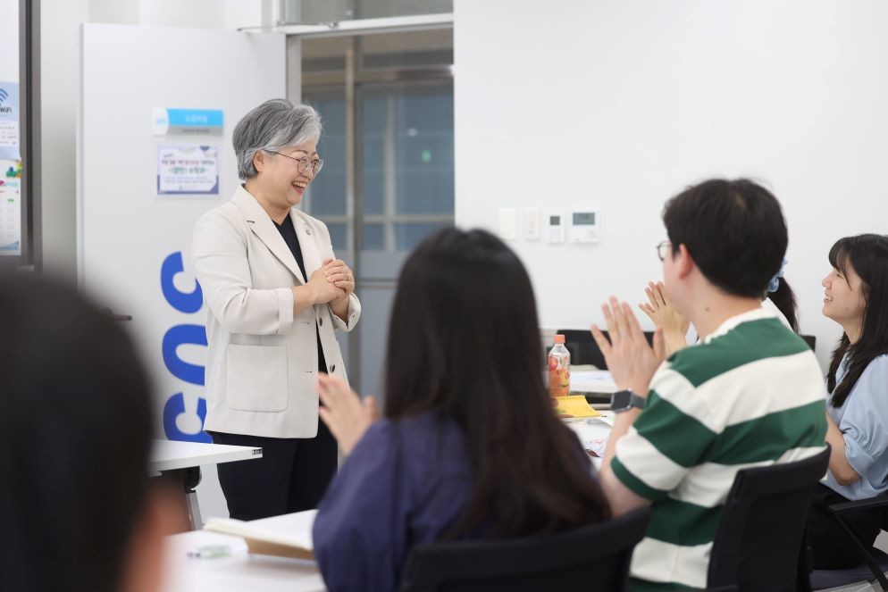 관련 행사에 참석한 강미애 교육감 / 세종시교육청
