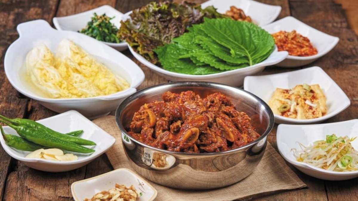 야끼우동부터 납작만두까지… 미식가들이 매달 대구로 향하는 이유