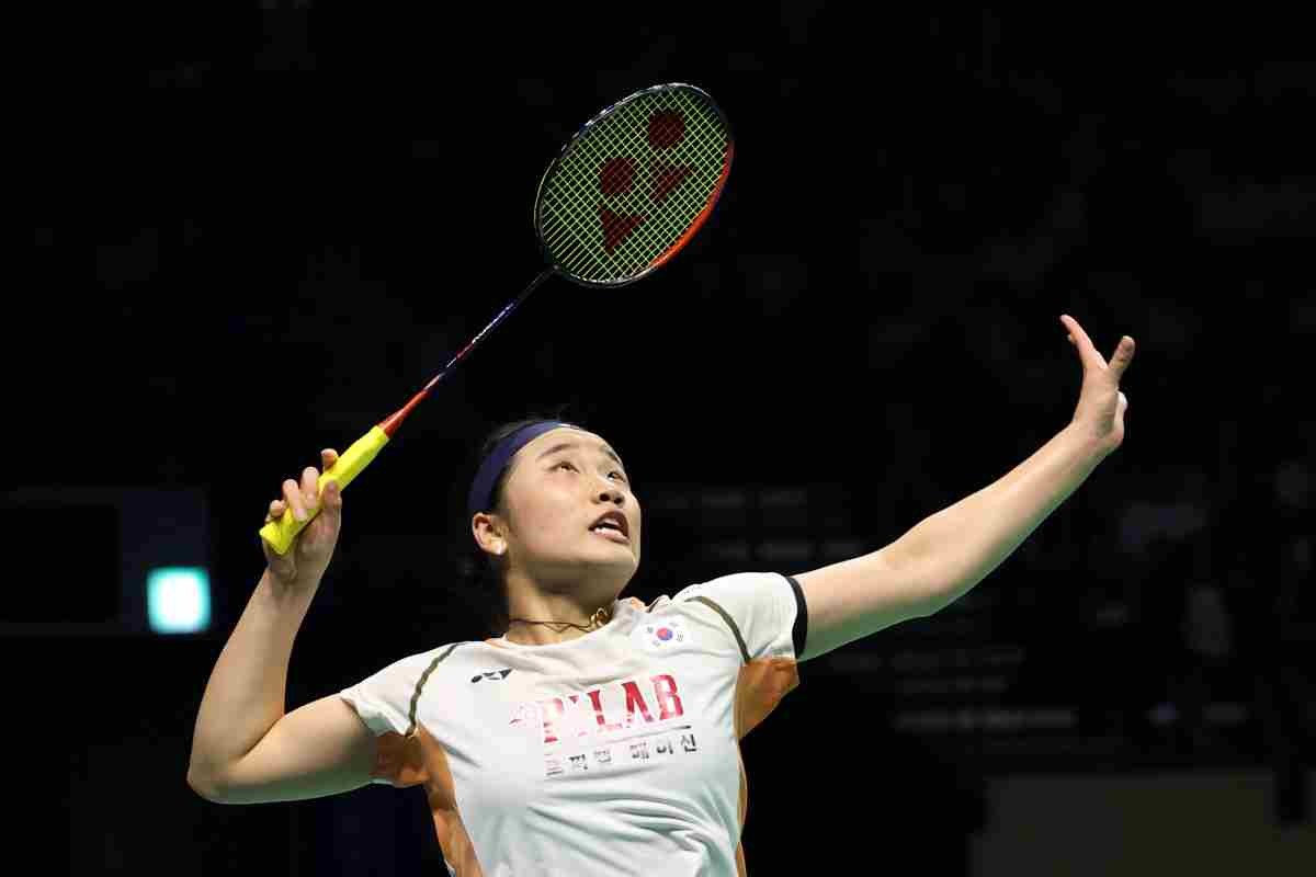 안세영이 지난해 경기 수원시 장안구 수원종합운동장에서 열린 '2025 세계배드민턴연맹(BWF) 월드 투어 코리아오픈(슈퍼 500)' 여자단식 일본 야마구치 아카네를 상대로 경기를 치르고 있다. / 뉴스1