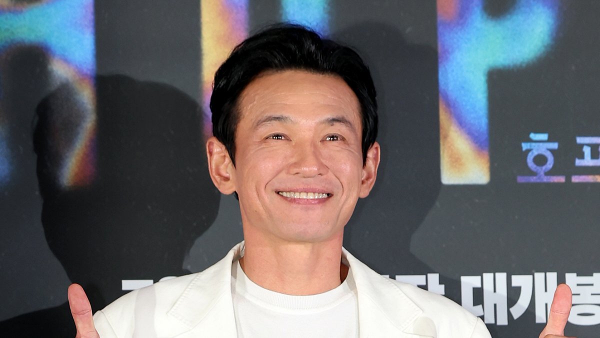 '황정민 스토킹 혐의' 40대 여성, 1심서 600만 원 벌금형