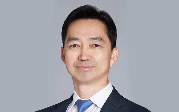 법무법인 에이펙스 대표변호사로 활동 중인 김지용 중대범죄수사청장 후보자 / 뉴스1