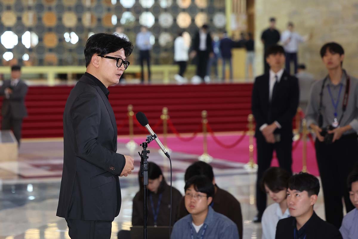 한동훈 무소속 의원이 8일 오전 서울 여의도 국회에서 김승원 법무부 장관 후보자 의혹과 관련해 발언을 하고 있다. / 뉴스1
