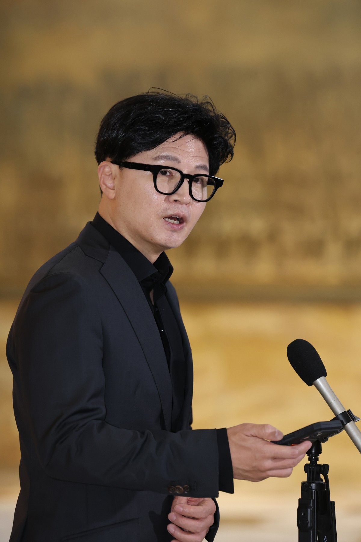 한동훈 무소속 의원이 지난 8일 오전 서울 여의도 국회에서 김승원 법무부 장관 후보자 의혹과 관련해 발언을 하고 있다. / 뉴스1