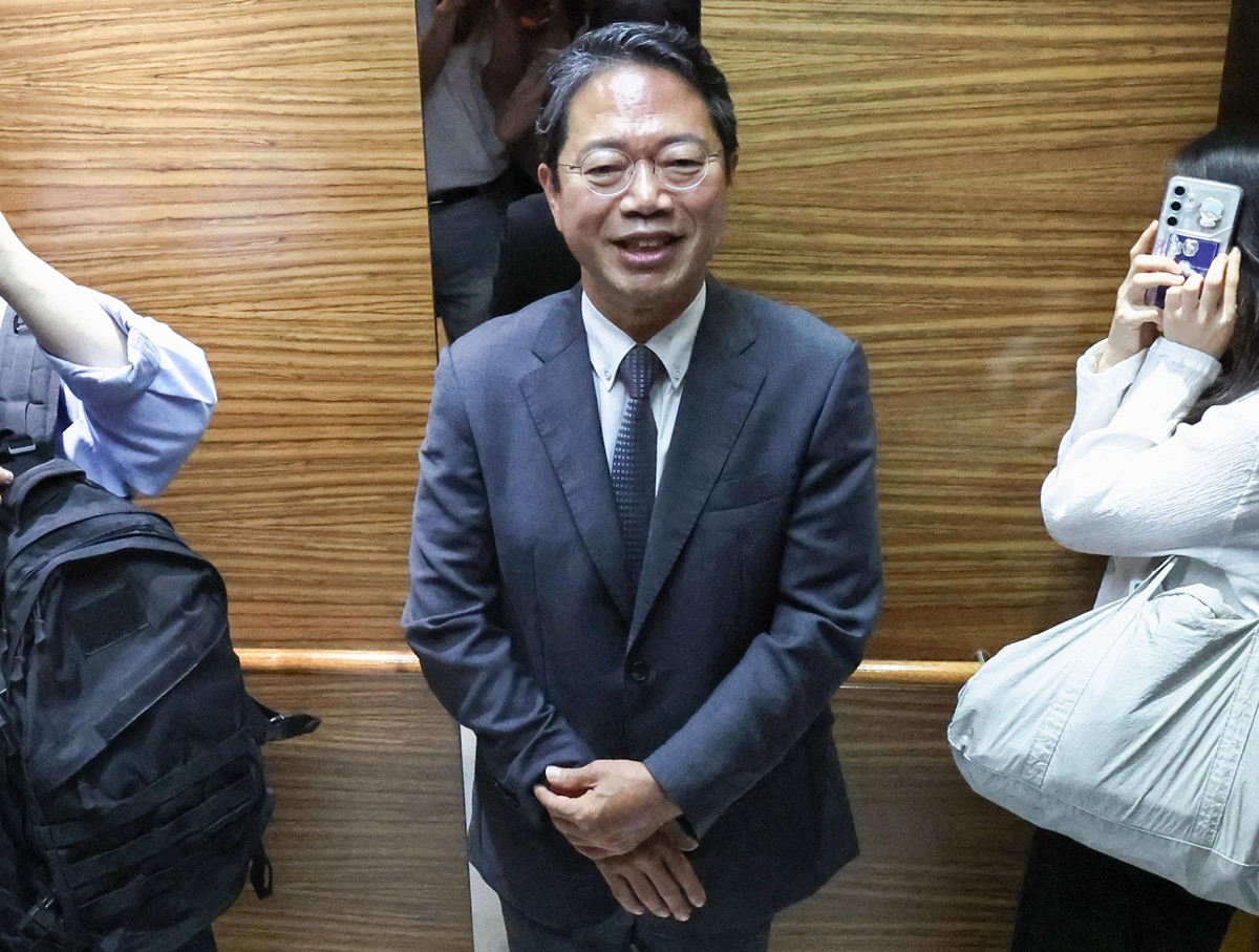 김승원 법무부 장관 후보자가 9일 오전 서울 종로구 적선현대빌딩에 마련된 인사청문회 준비 사무실로 출근하고 있다. / 뉴스1