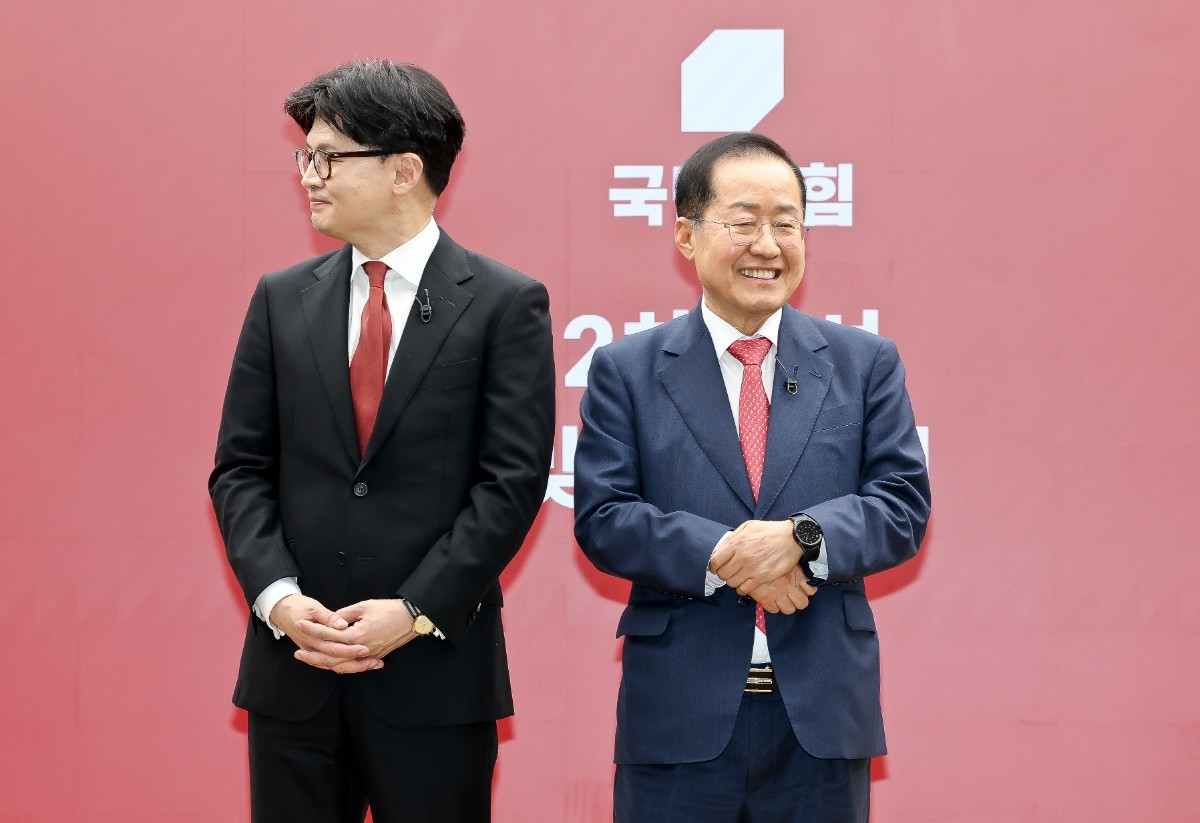 지난해 국민의힘 대선 경선 후보로 나섰던 한동훈, 홍준표 / 뉴스1