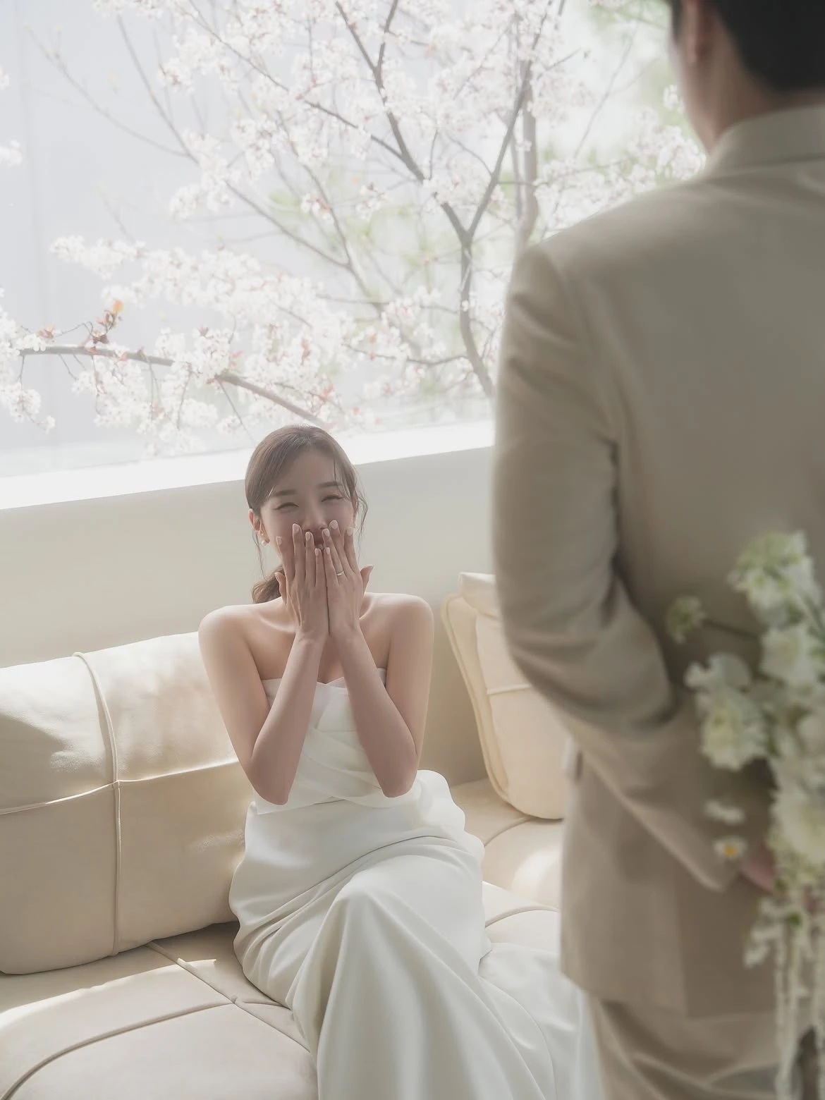 민희가 자신의 SNS를 통해 웨딩화보를 공개한 바 있다. / 민희 인스타그램