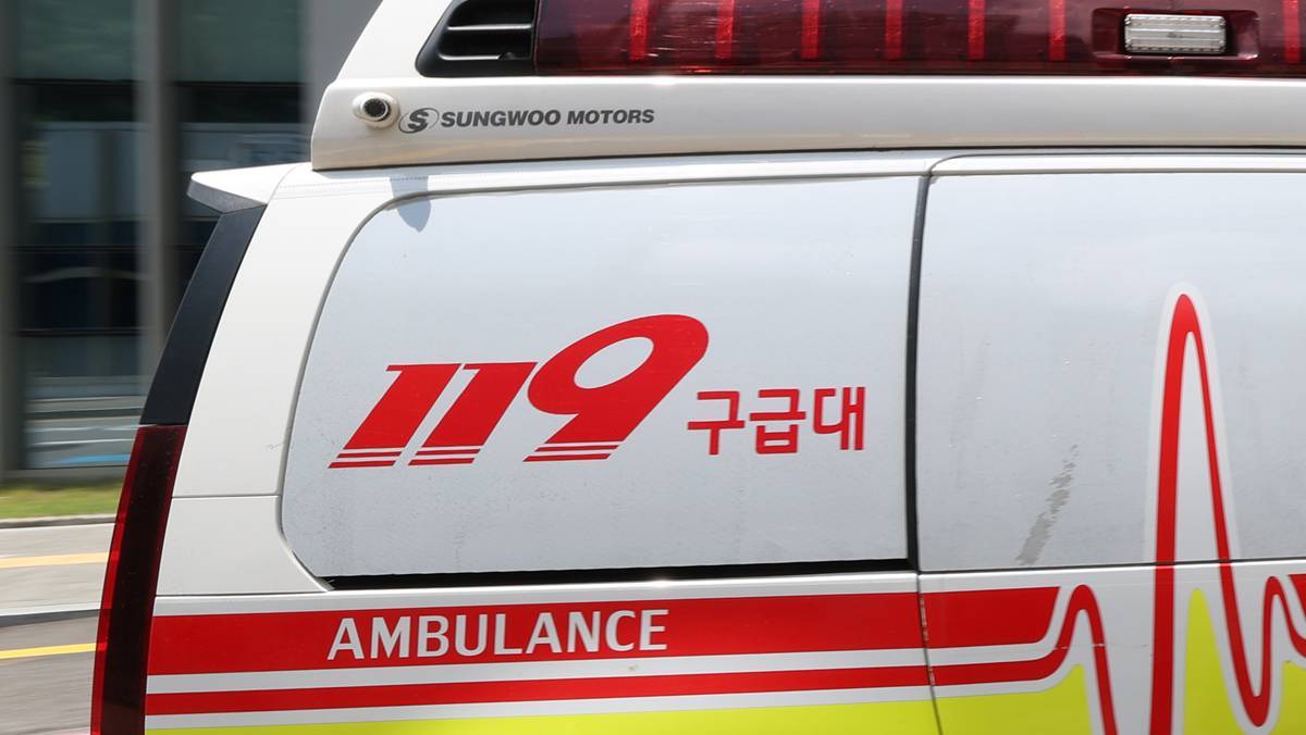 청담동 클럽 앞 음주 SUV 돌진…보행자 4명 덮쳐 1명 중상