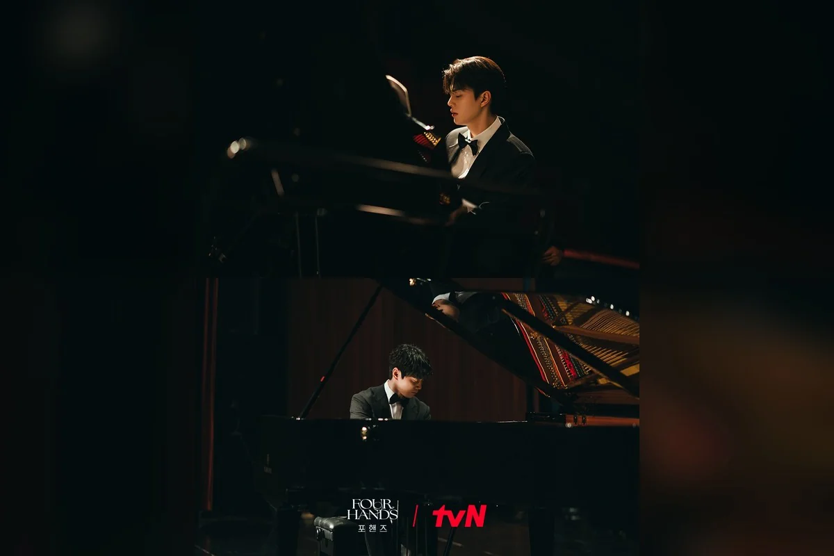 드라마 '포핸즈' 공식 스틸 (사진=tvN)