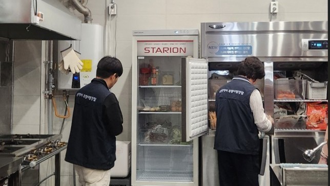 스크린골프장서 음식 팔더니...대전특사경, 무신고 영업 3곳 적발