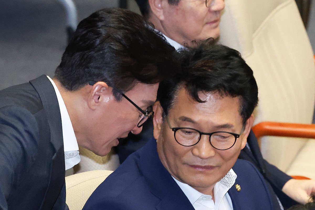 이하늘이 한동훈에게 이기지 못할 거라고 언급한 김민석, 송영길 더불어민주당 의원. / 뉴스1