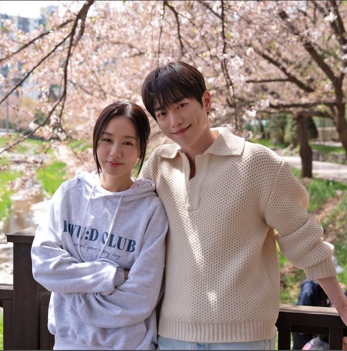 '너 말고 다른 연애'에서 호흡 맞춘 안은진과 서강준 / KBS