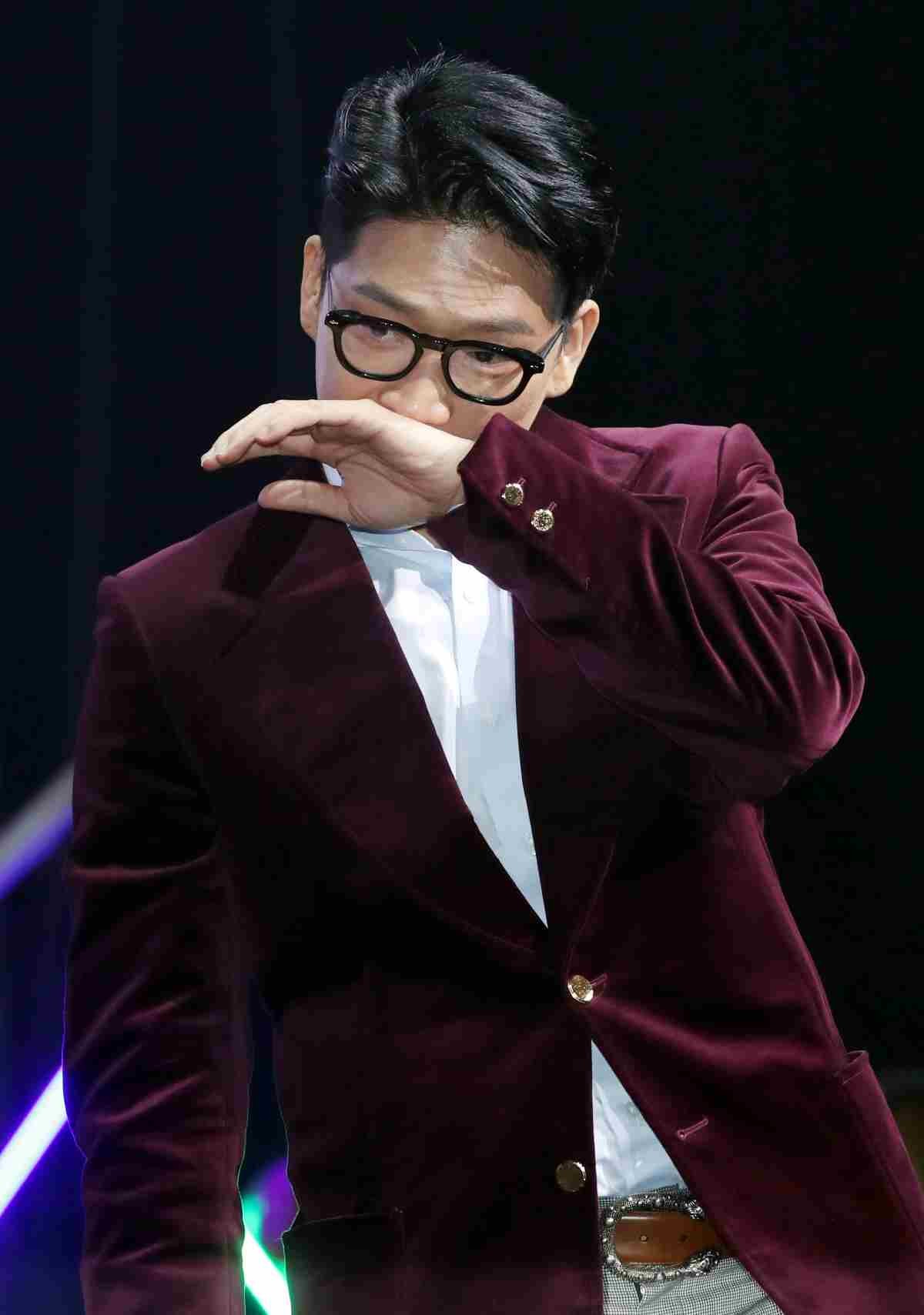 래퍼 MC몽이 2019년 서울 광진구 YES24 라이브홀에서 열린 음감회에 참석하고 있다. MC몽은 지난 2010년 병역 기피 혐의로 논란이 되며 방송활동을 중단했다. / 뉴스1