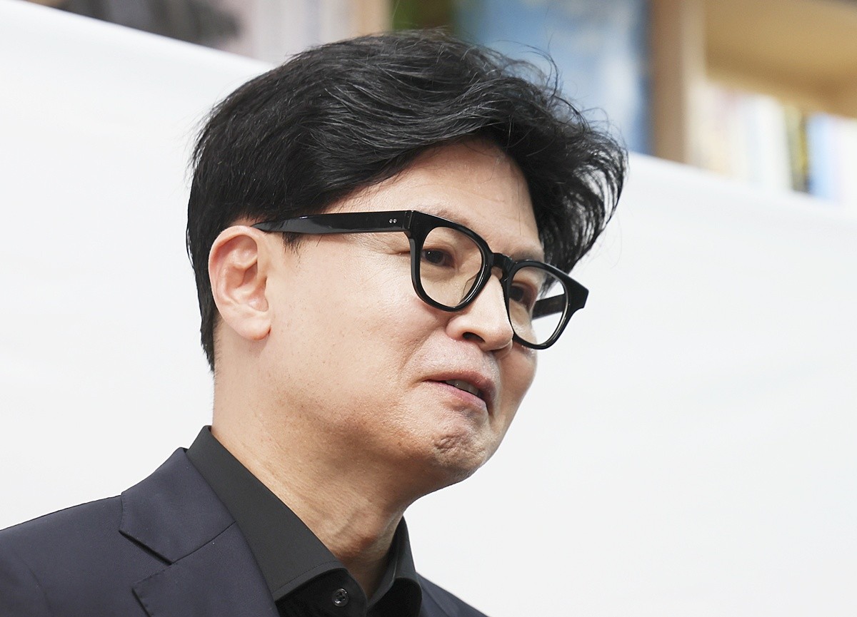 “한동훈은 관종병 환자”… 오늘(15일) 대놓고 저격한 정치인 
