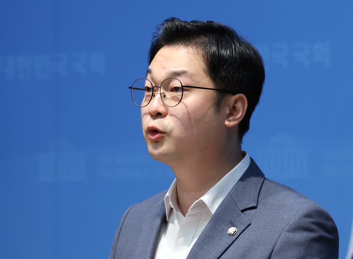 김동아 더불어민주당 의원 모습. 기사 이해를 돕기 위한 자료 사진 / 뉴스1