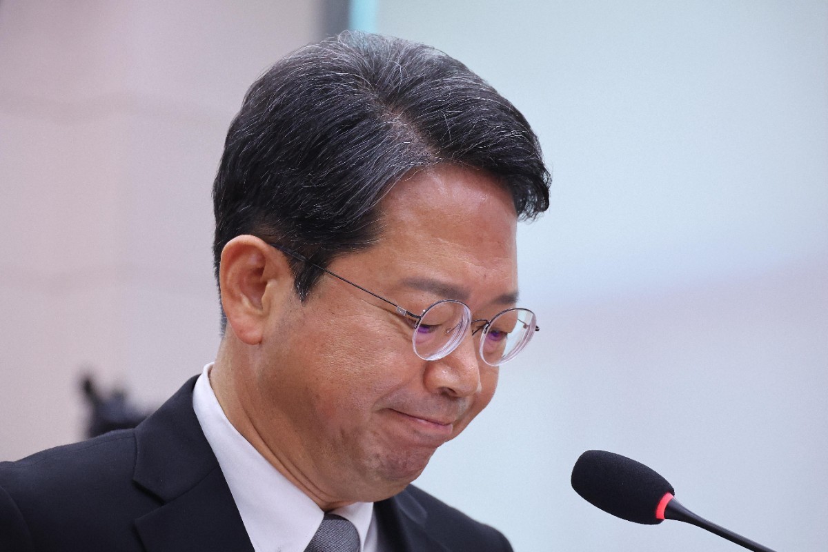 김승원 법무부 장관 후보자가 15일 서울 여의도 국회 법제사법위원회에서 열린 인사청문회에서 의원 질의에 답변하고 있다. / 뉴스1