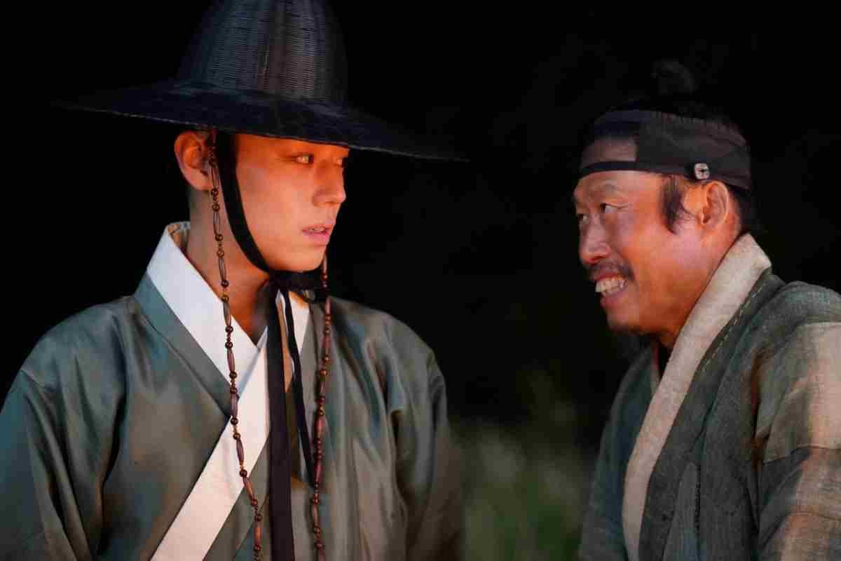 영화 '왕과 사는 남자' 출연 배우 박지훈과 유해진 / 쇼박스