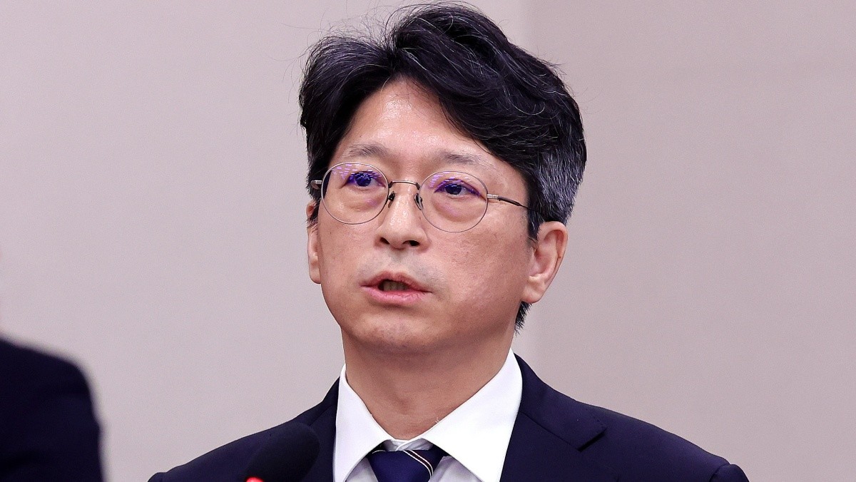 홍지선 국토교통부 장관 후보자가 16일 서울 여의도 국회에서 열린 인사청문회에서 모두 발언을 하고 있다. 홍 후보자는 모두 발언에서 '공공과 민간의 역량을 총동원해 국민이 원하는 곳에 시장이 충분하다고 느낄 때까지 주택공급을 신속 추진하겠다'고 밝혔다.  / 뉴스1