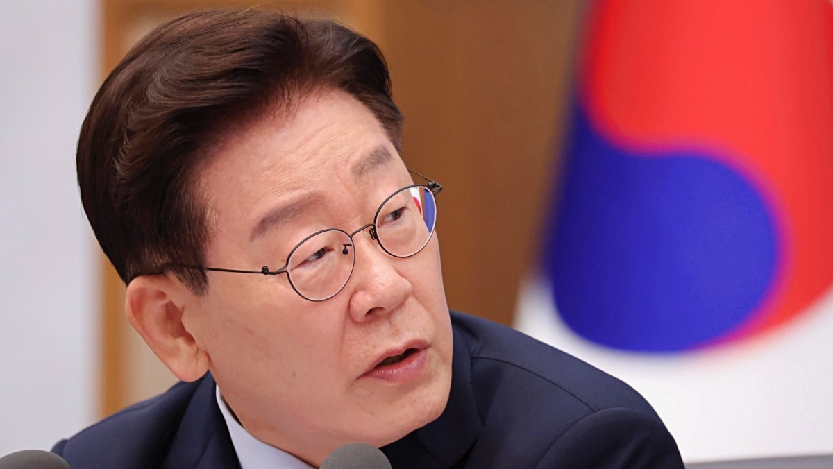 2021년 이후 줄곧 1위였던 이 대통령, ‘이 사람’에게 ‘신뢰 정치인’ 1위 내줬다