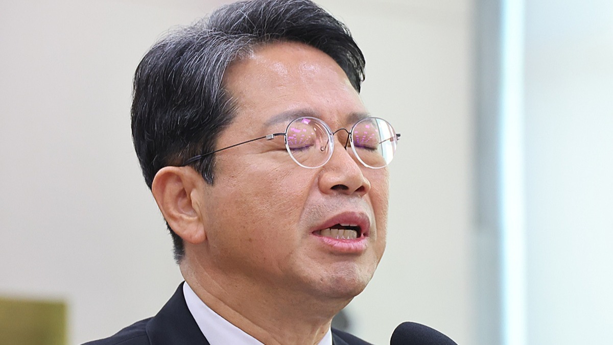 [속보] 김승원 법무장관 후보자 인사청문보고서 채택