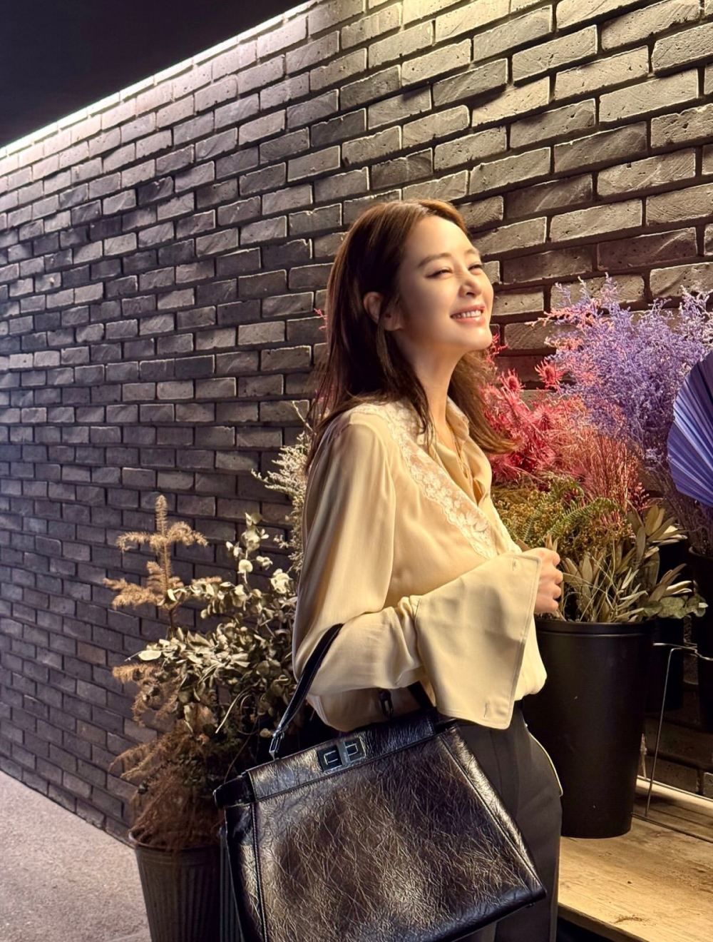 김혜수가 17일 자신의 SNS에 여러 사진을 게재했다. / 김혜수 인스타그램