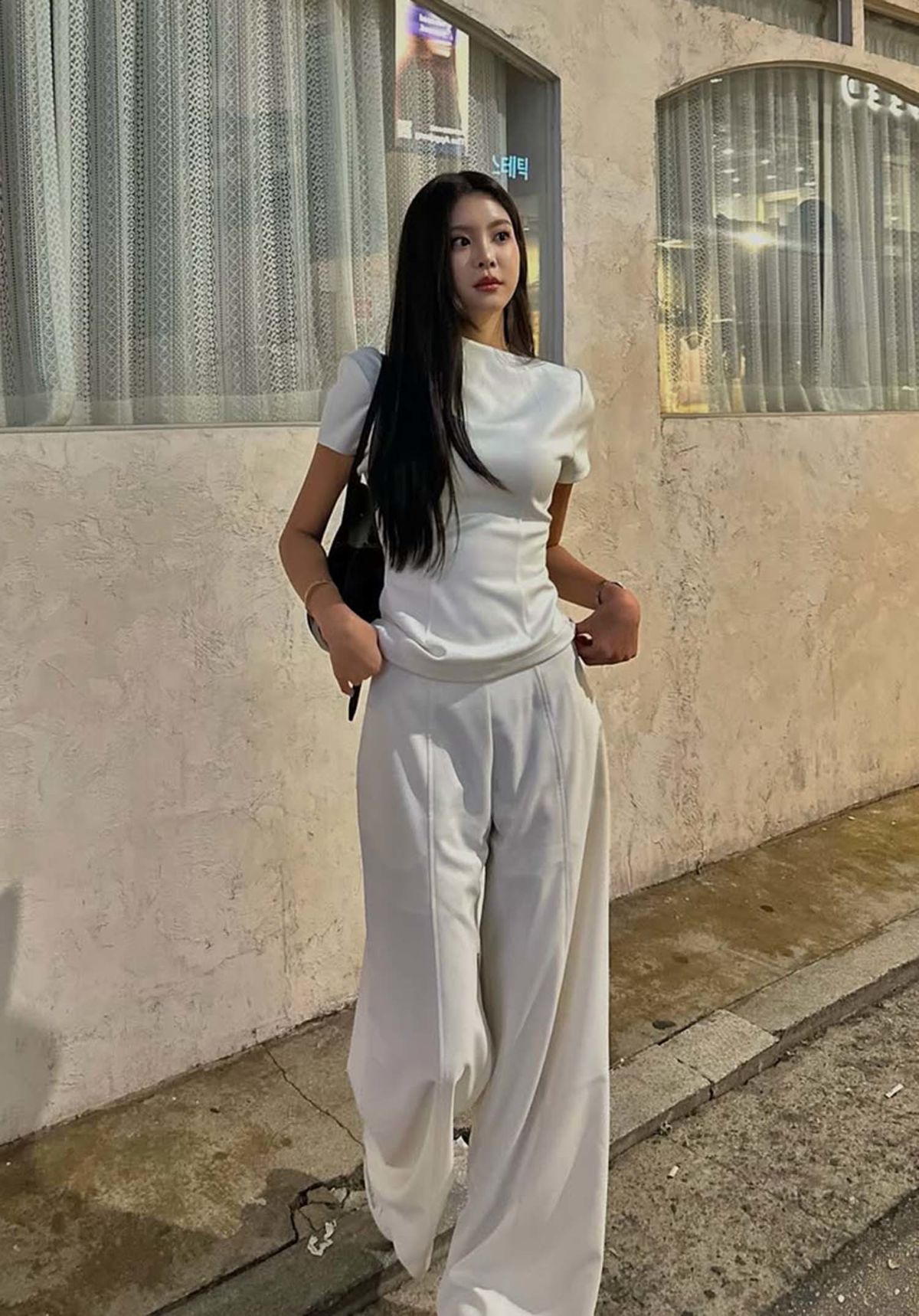 패션 감각으로도 주목받은 우서윤 / 우서윤 인스타그램