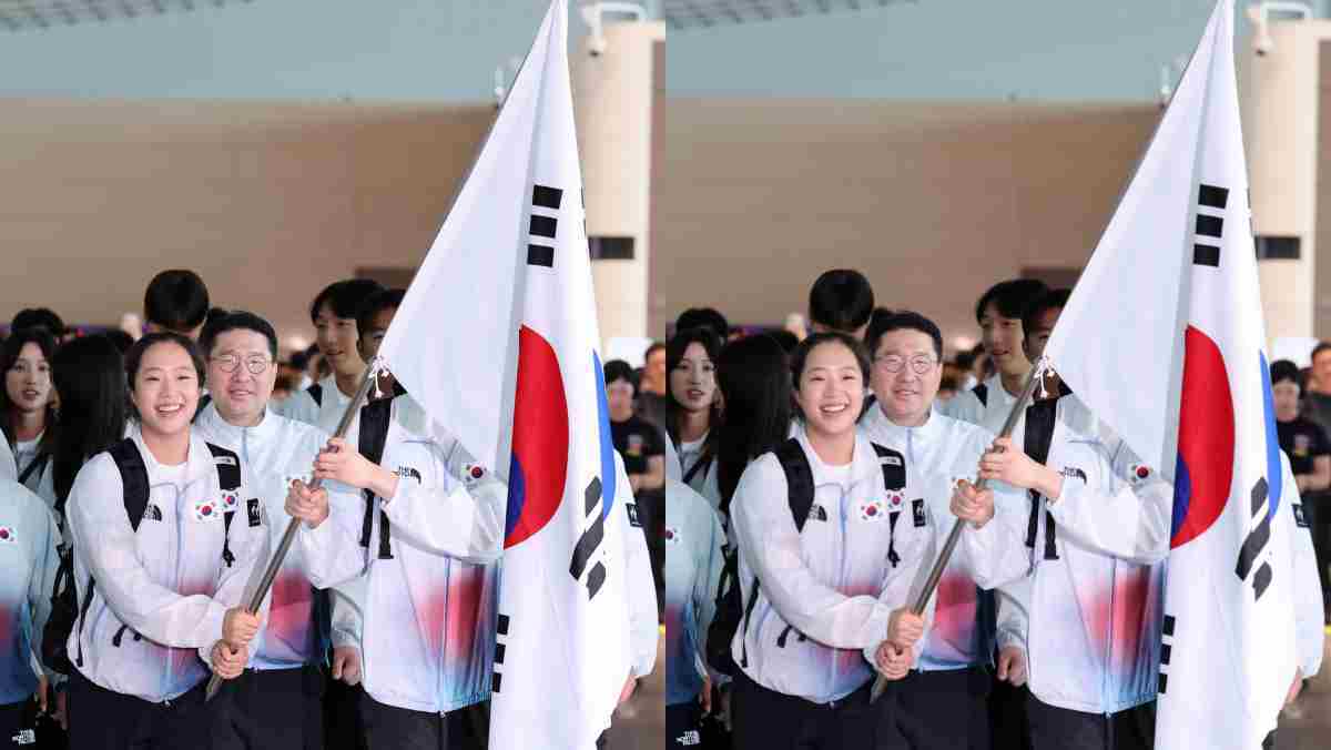 황당하네… 신유빈이 당당히 들고 간 '대형 태극기' 일본 입국장서 뺏겼다
