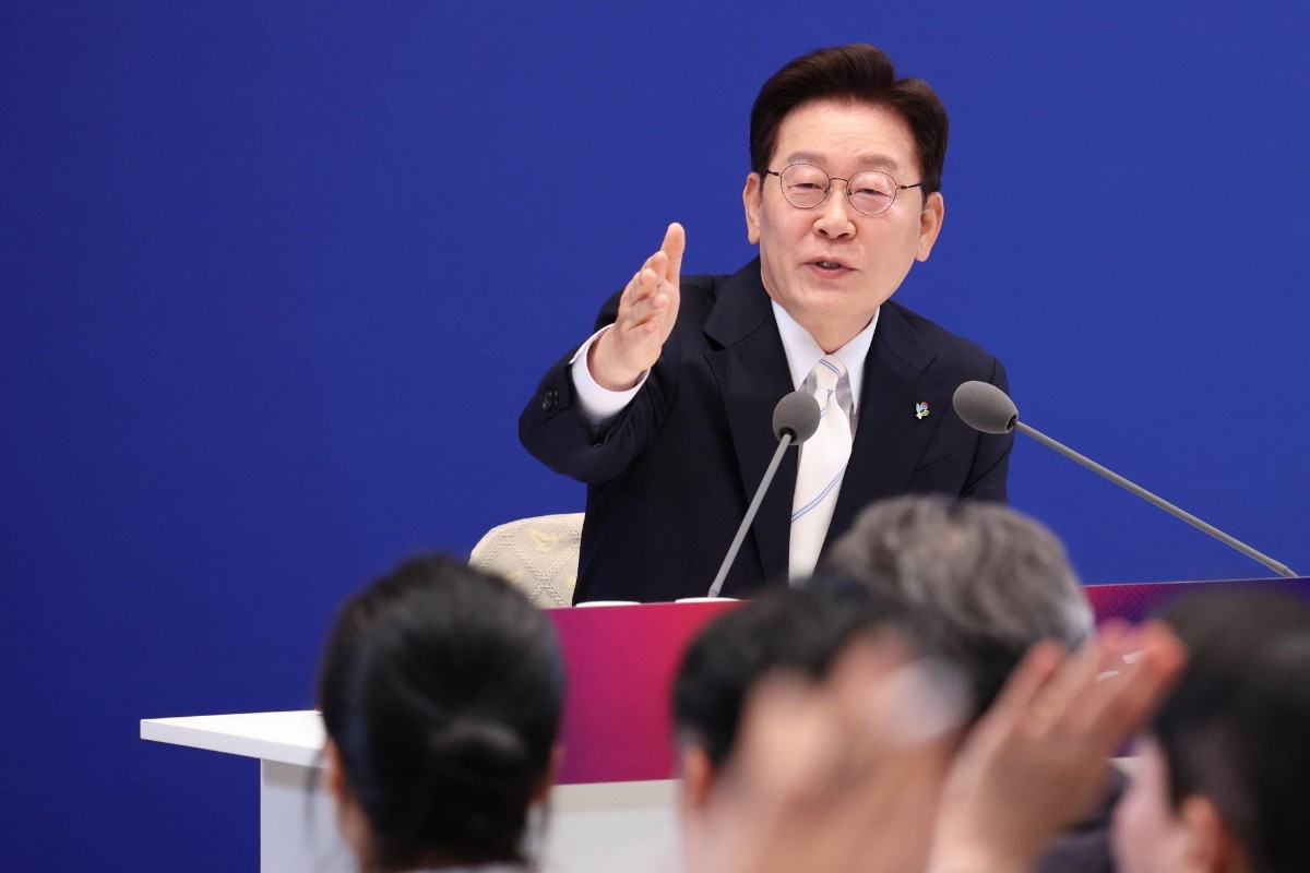 이재명 대통령의 2026년 6월 8일 기자회견 모습. / 뉴스1