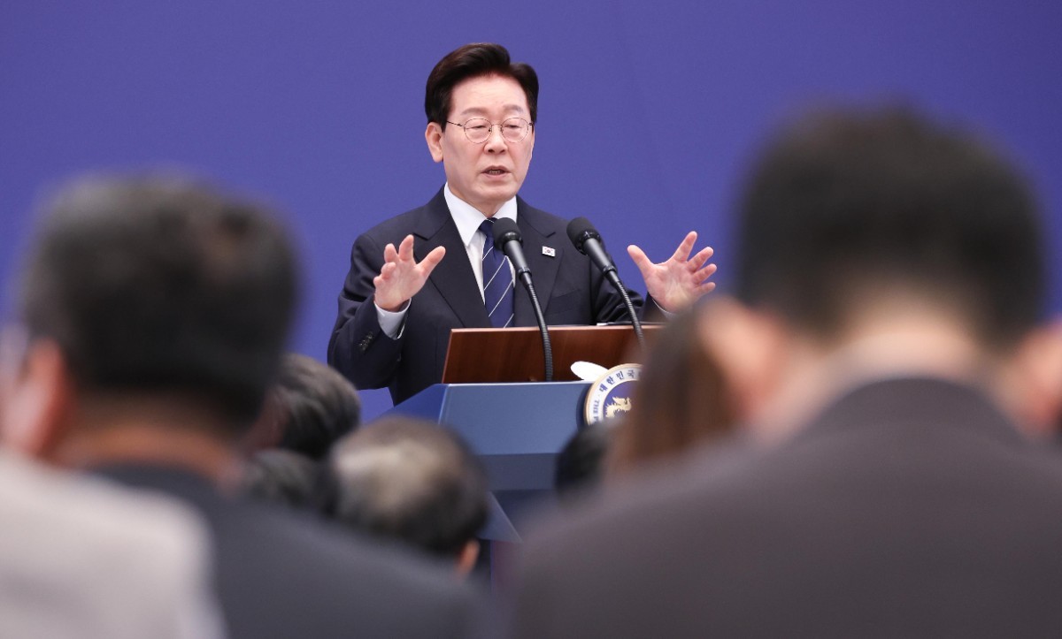 이재명 대통령이 18일 청와대 영빈관에서 열린 현안 기자회견에서 발언하고 있다. / 뉴스1(청와대통신사진기자단)