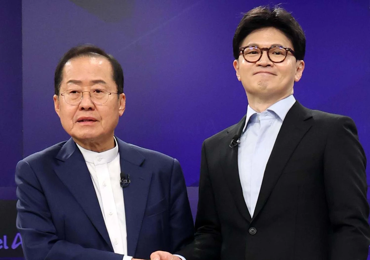 홍준표(왼쪽) 전 대구시장과 한동훈 무소속 의원.  / 뉴스1