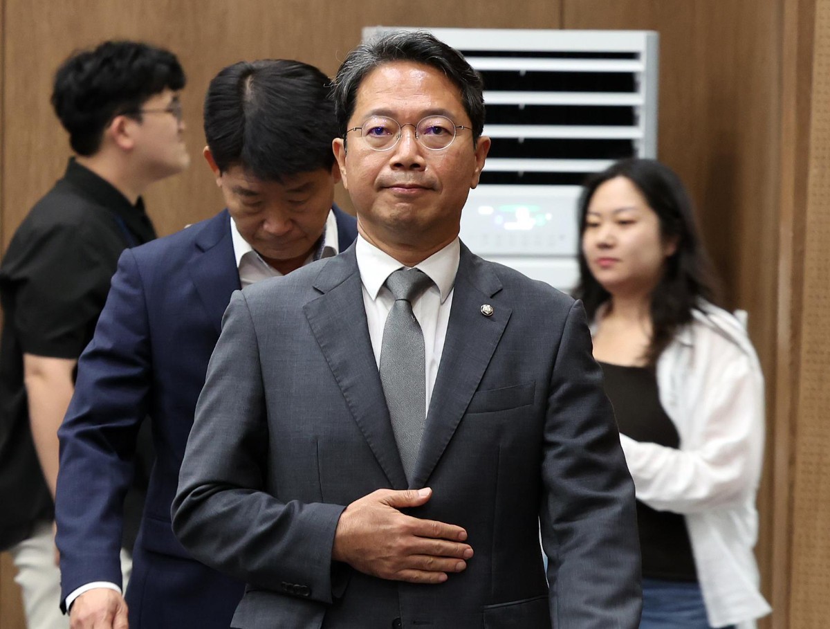 '김승원 성추행 의혹' 술자리에 있었던 국회의원들 이름이 밝혀졌다