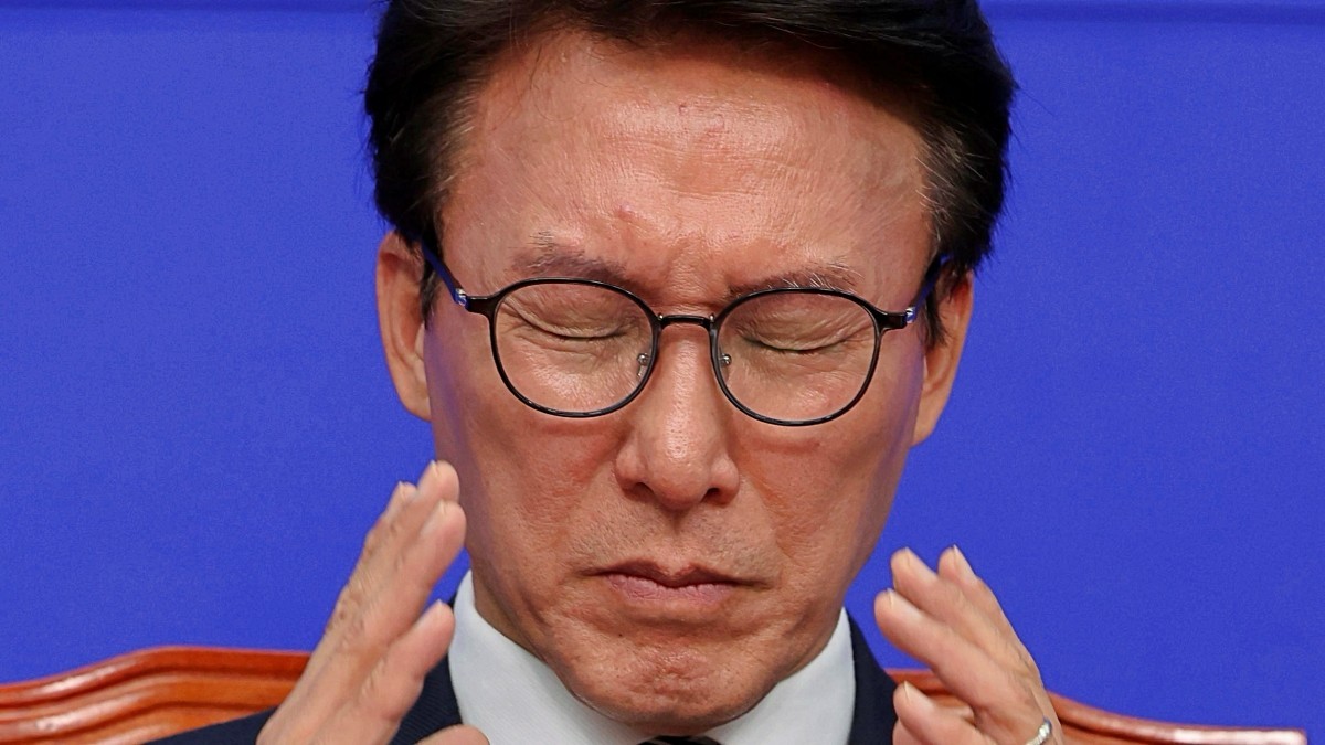 김민석 더불어민주당 대표가 지난 20일 오전 서울 여의도 국회에서 열린 개헌추진단 출범 기자 간담회에 자리하고 있다. / 뉴스1