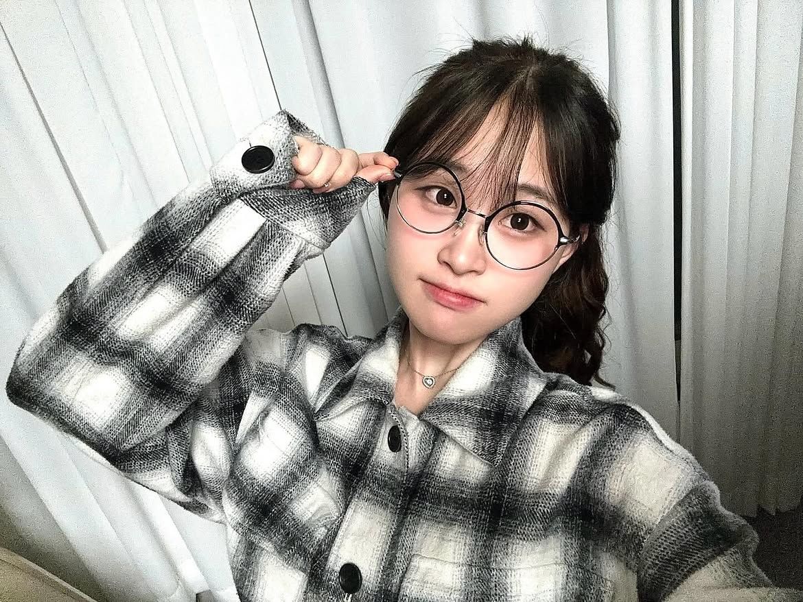 김다현 무대 어땠기에 심수봉에게 그토록 야멸찬 폭언 들었나 했더니... (영상)