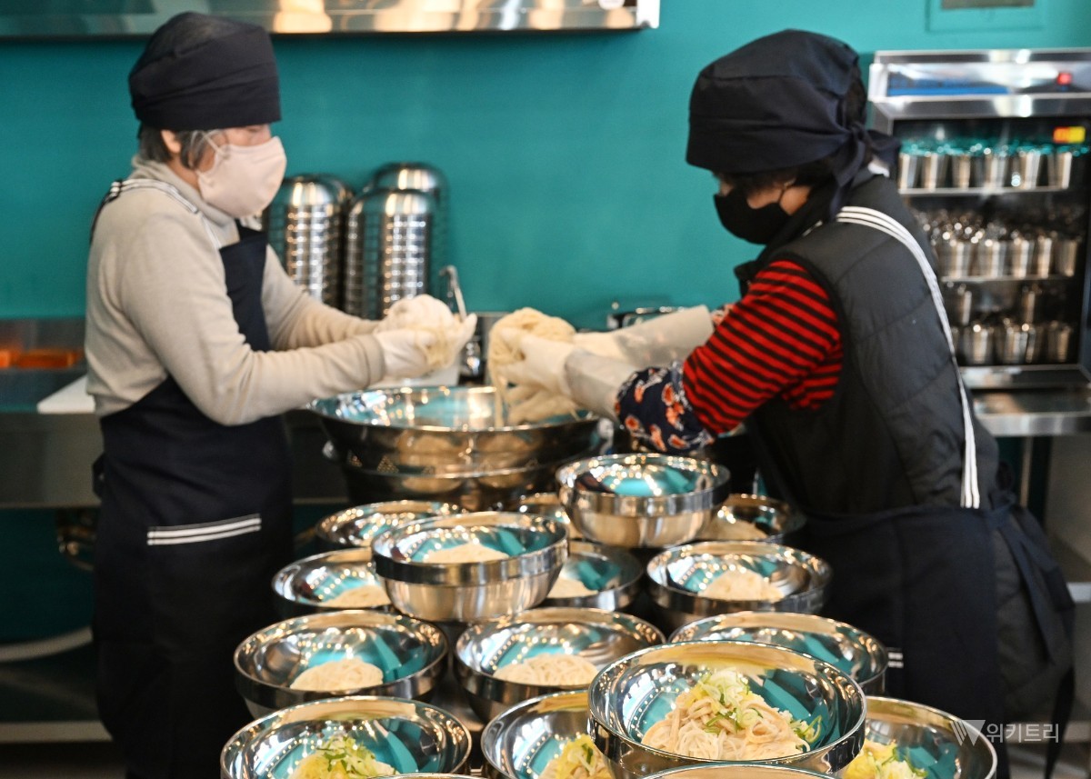 전남광주시 서구, 추석에도 따뜻한 국수 한 그릇