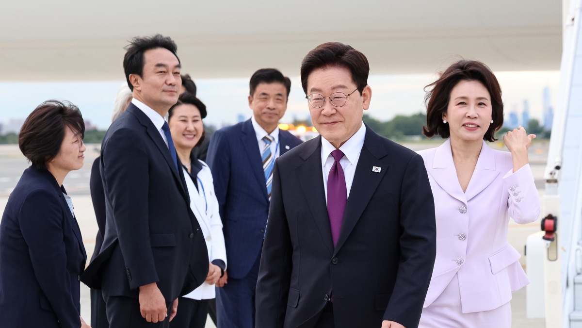 이 대통령 부부 뉴욕 도착… 미국·멕시코 잇는 5박7일 순방 본격 시작 